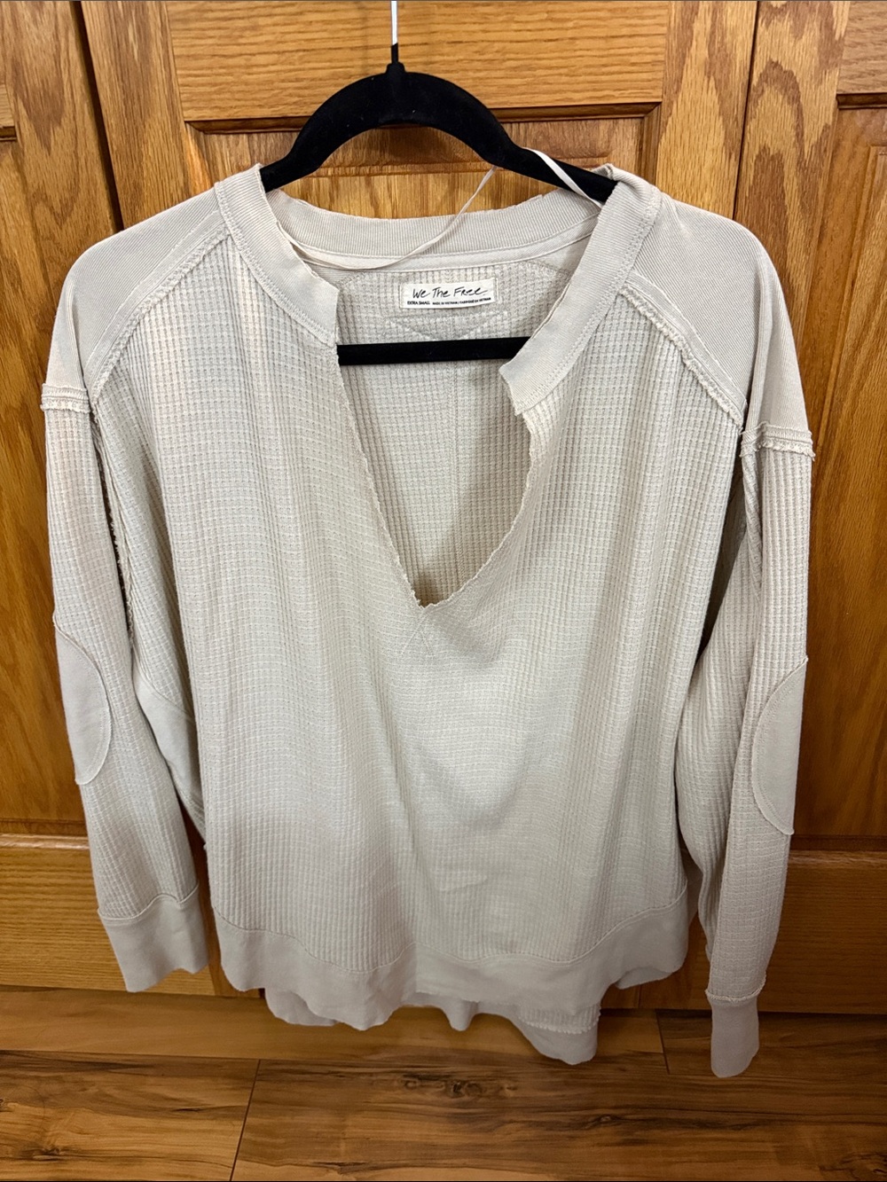 We The Free Light Beige Waffle-Knit V-Neck Pullover